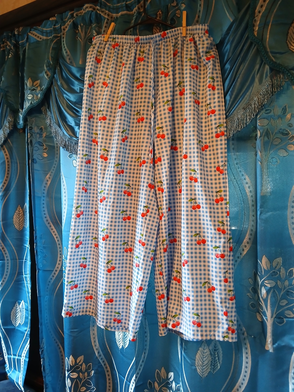 SHEIN Blue Gingham Straight-Leg Pants with Cherry Print